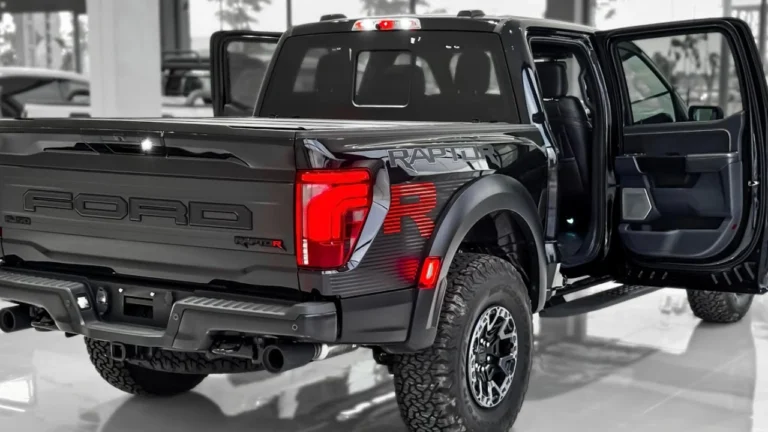 Ford F-150 Raptor 2026 Unveiled: High-Performance Off-Road Pickup with Advanced Cooling & Extreme Rugged Capability
